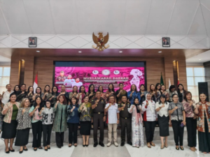 Sinergitas Kelembagaan di Akar Rumput: Kajati dan Wakajati Sulut Akselerasi Paradigma Hukum Preventif pada Musda Srikandi Jaga Desa